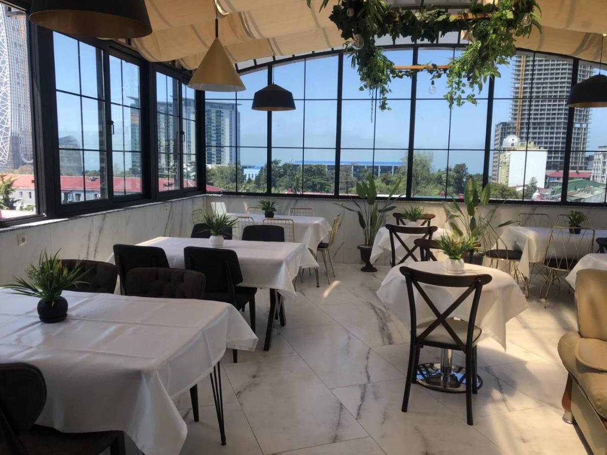 Panorama Hotel Batumi Kültér fotó