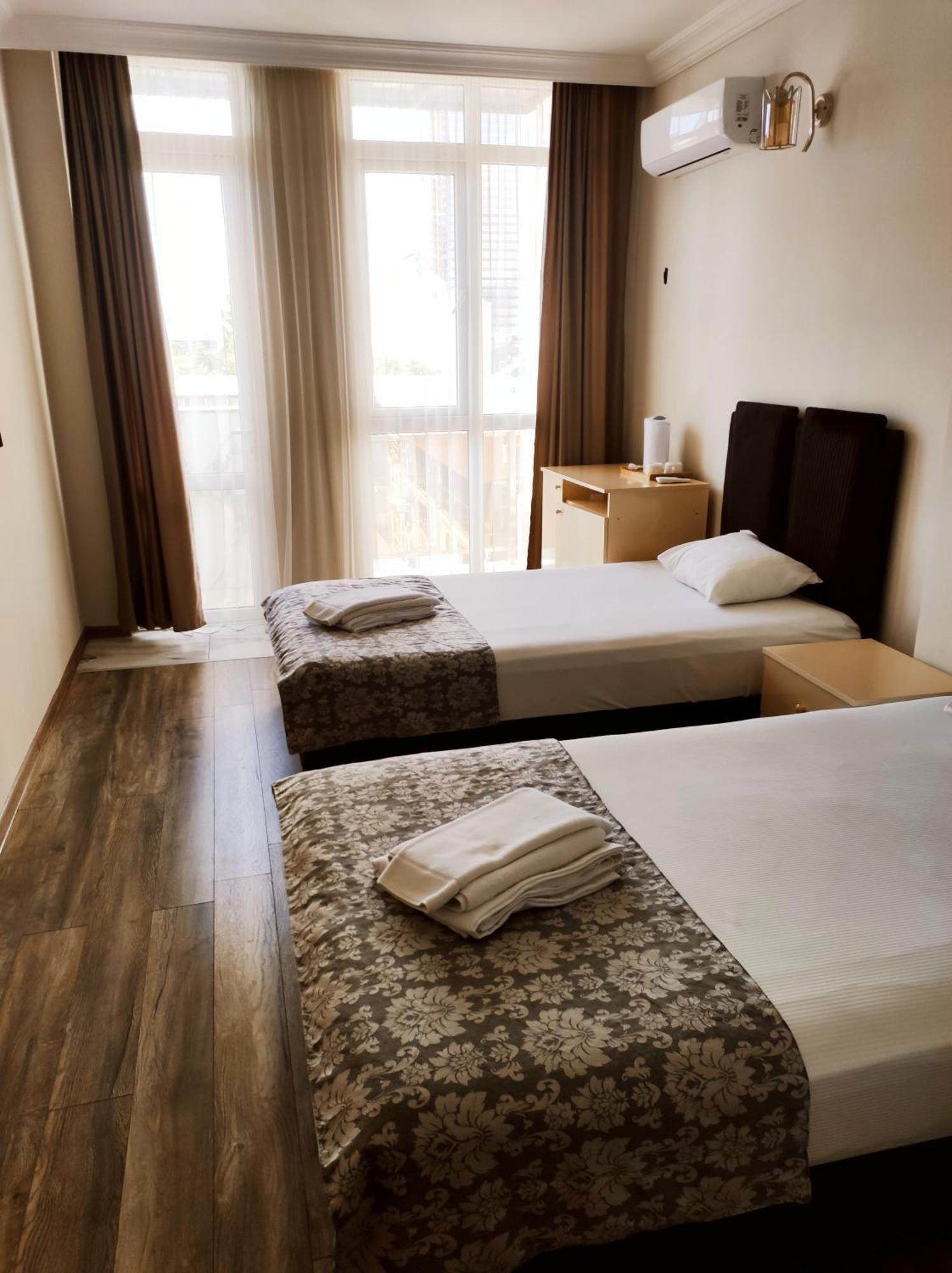 Panorama Hotel Batumi Kültér fotó