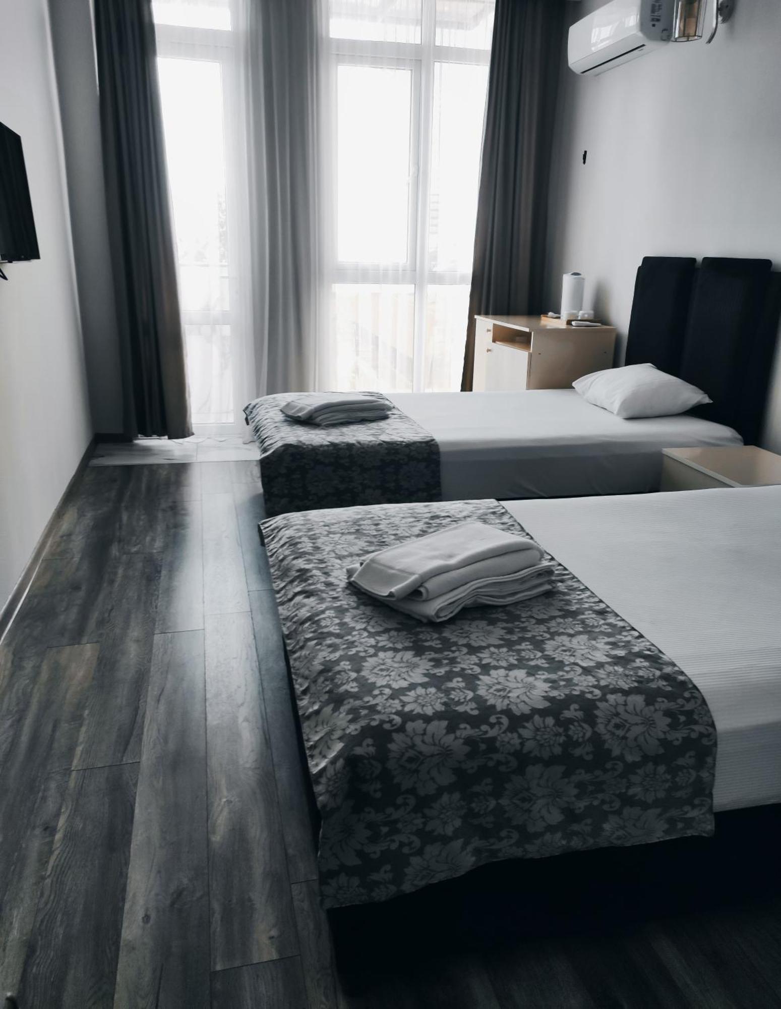 Panorama Hotel Batumi Kültér fotó